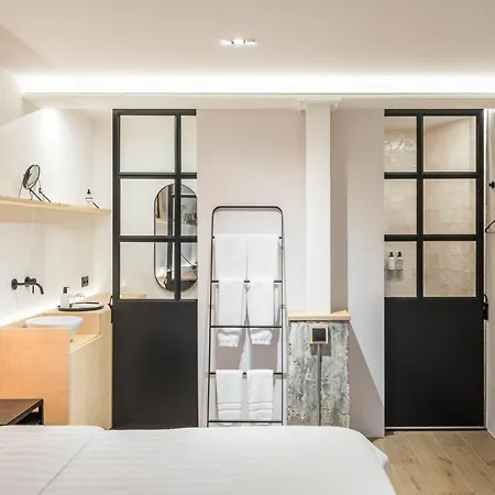 Poutrelle Guestrooms Bed & Breakfast Bruges